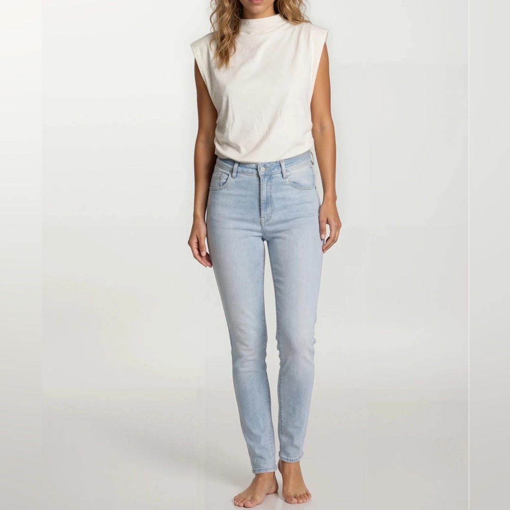 ROLLA'S Light Blue Skinny Jeans 27